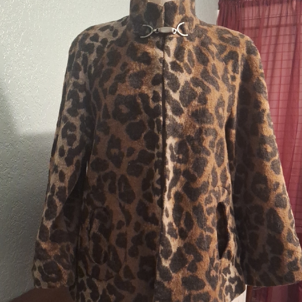 Betsey Johnson Brown and Black Leopard Swing Coat - Picture 2 of 13